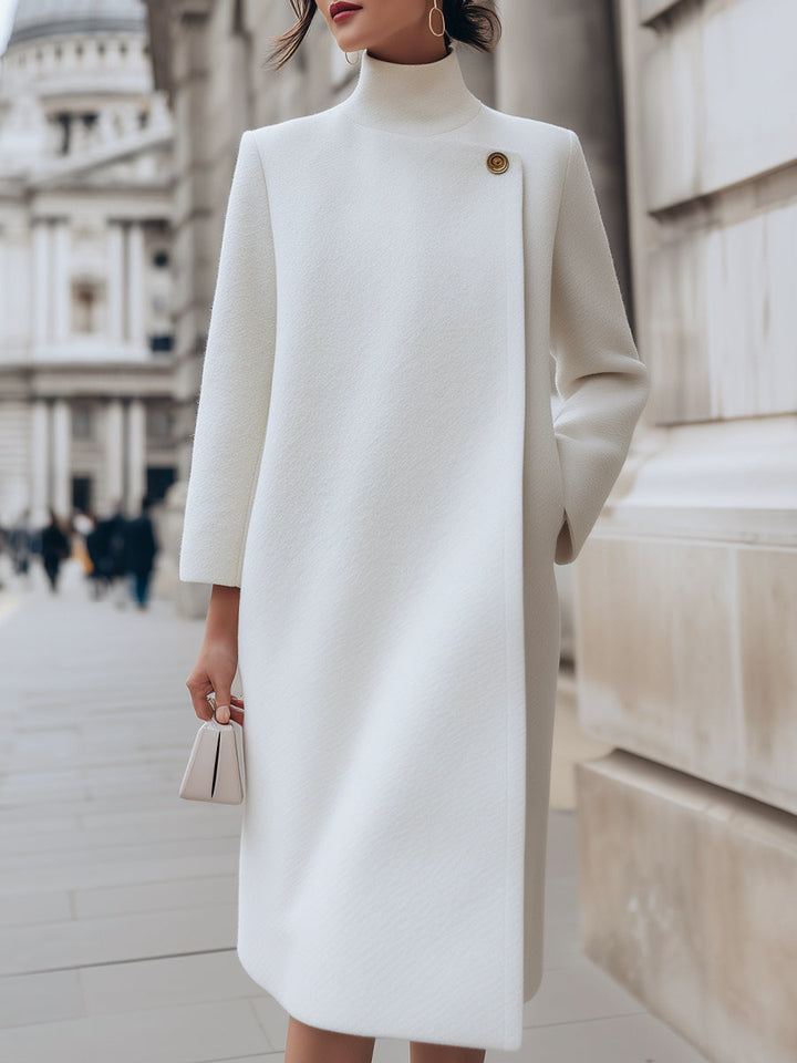 Elegant Wool-Blend Coat With Button Detail