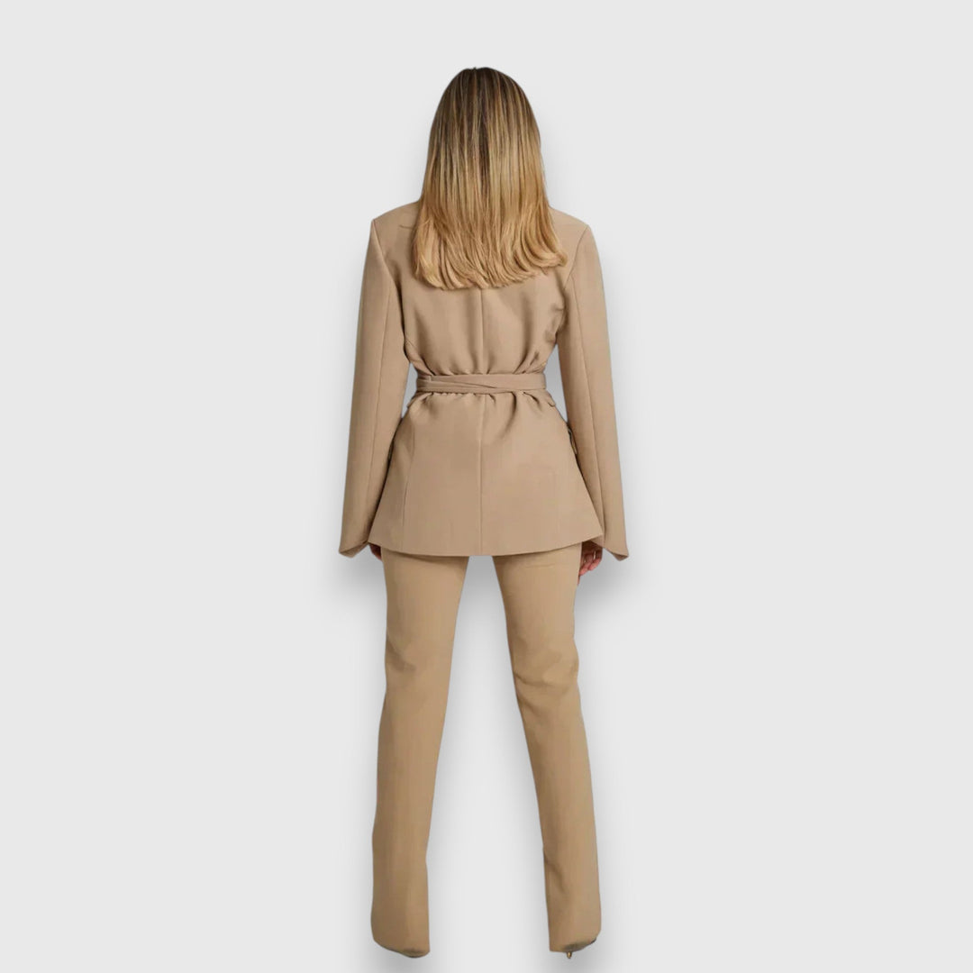 Naëlle – Tailored blazer