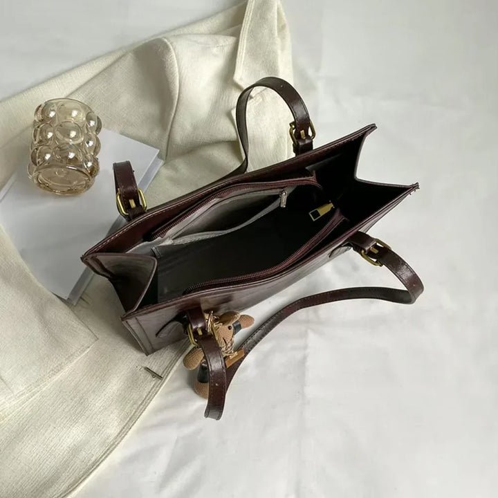 Elegant Shoulder Bag