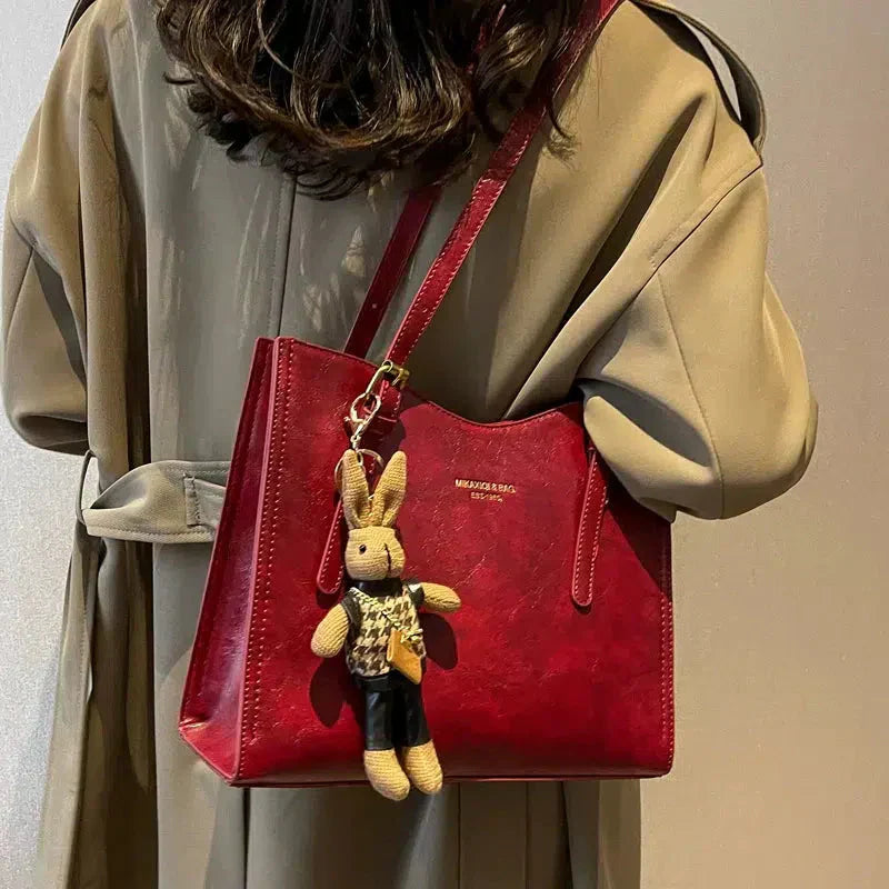 Elegant Shoulder Bag